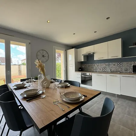 Tatil Evi Maison Des Tourelles - 6pers - Wifi - Reve Au Mans *