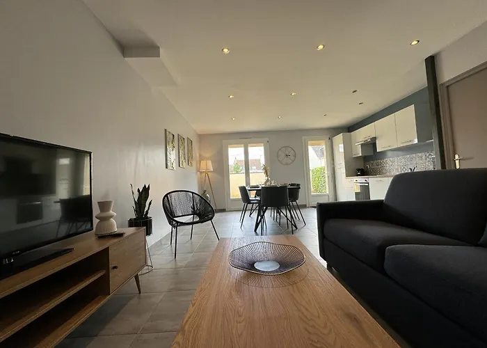 Casa de Férias Maison Des Tourelles - 6pers - Wifi - Reve Au Mans *